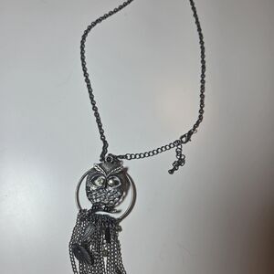 Owl Pendant Tassel Necklace - Silver Tone
